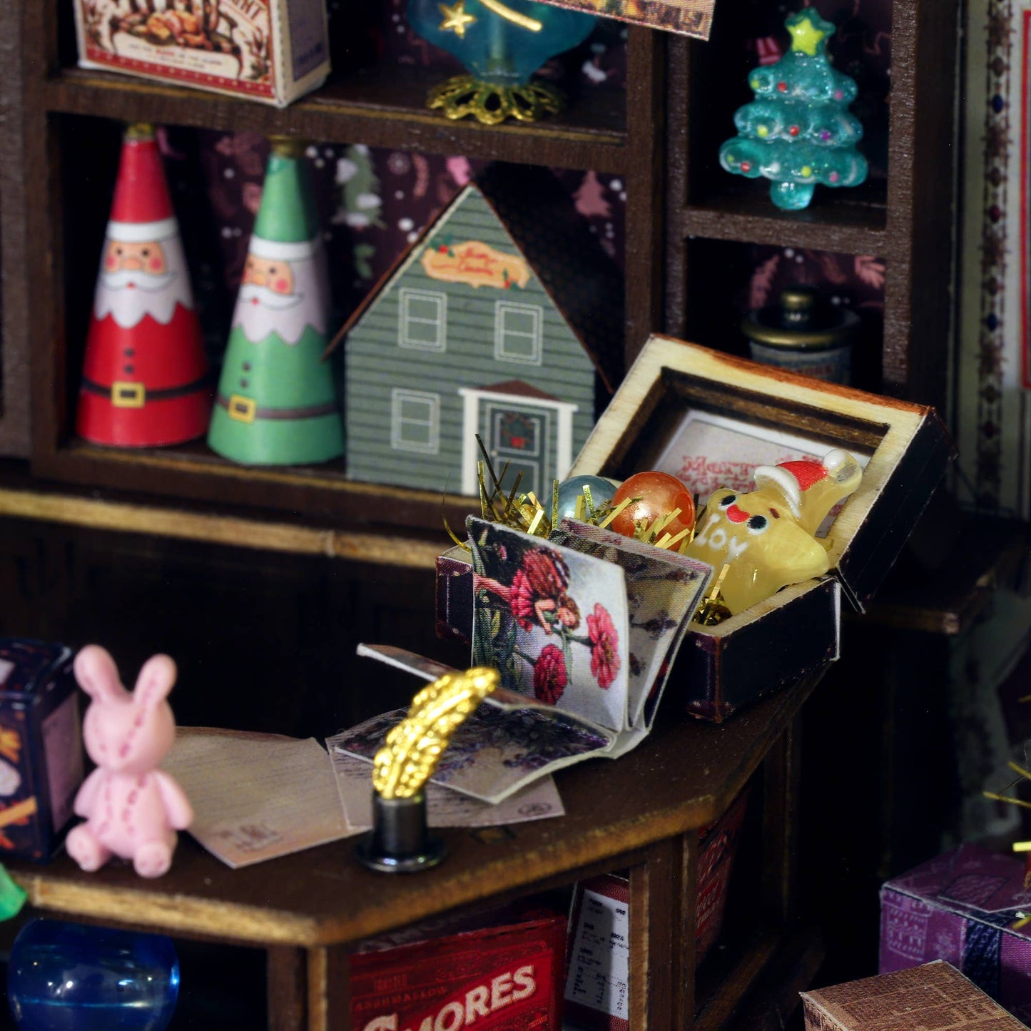 DIY Miniature House Kit: Christmas Wonderland