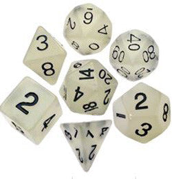 Dice Set - 7 Count 16Mm Clear Resin Glow - Boardlandia